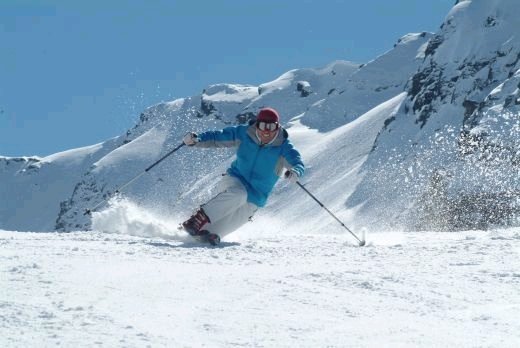 Telemarking im Firn