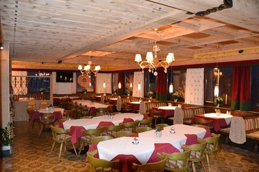 Gust'l und Tilly Saal im neuen Gewand