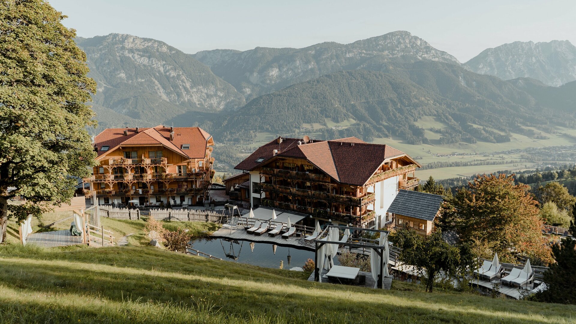 live cam hotel