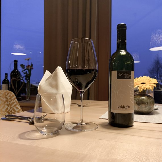 Abendessen mit Weinbegleitung