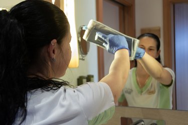 Reinigung Badezimmer