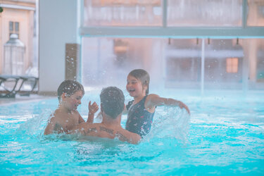 Hallenbad