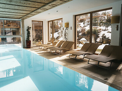 Hallenbad - Indoor Pool