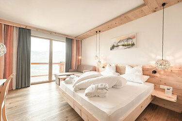 Naturdesign - Zimmer mit Zirbenholz